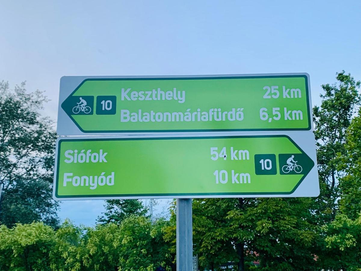 Laszlo Nyaralohaz Balatonfenyves Exteriér fotografie